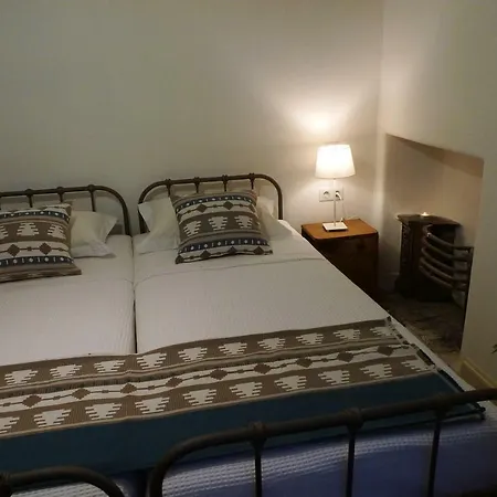 1861 Liston Boutique Flat *